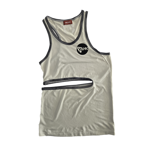 THE MAGICIANS ASSISTANT LOGO TANK